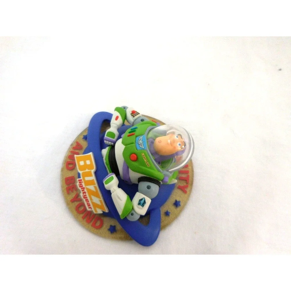 Hallmark 2000 buzz